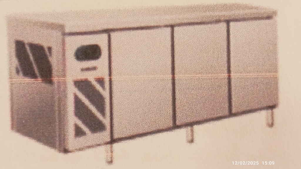 3-DOOR  COUNTER FRIDGE